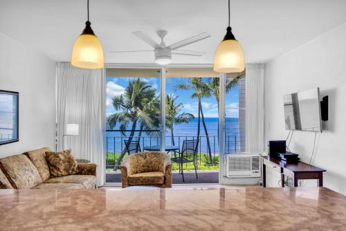 Hale Kai O'Kihei 301 - image 14