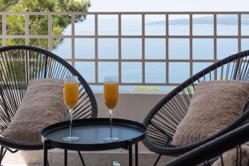 陽台/露台, Ocean front apartment with stunning view in 加菲薩