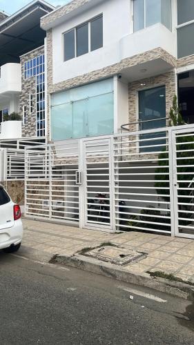 ทางเข้า, 102 Apartaestudio en Cali in เอลอินเคนิโอ