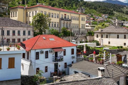 Silver Hill Hotel in Gjirokaster