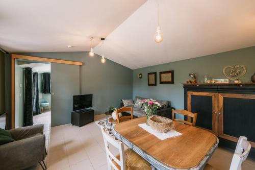 Facilities, La Maison de Dom in Le Loroux-Bottereau
