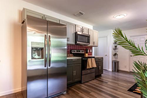 15135 Family-Friendly Home Near Top Attractions in San Antonio, USA