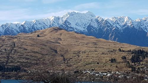 Gorgeous Views - Queenstown - image 6
