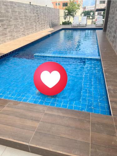 . Céntrico Departamento condominio Boulevard con piscina