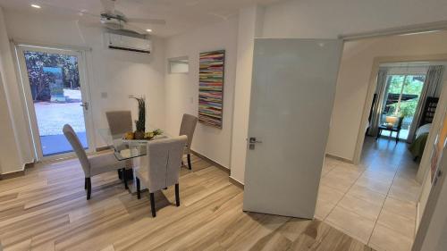 Ocean view private pool apartment near hotel facilities in Boca Chica