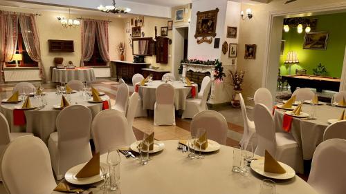Restorāns, HOTEL - Palac Slonowice in Lobez