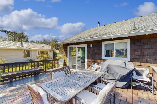 Rockaway Beach Surfer's Paradise in Rockaway Beach (OR)