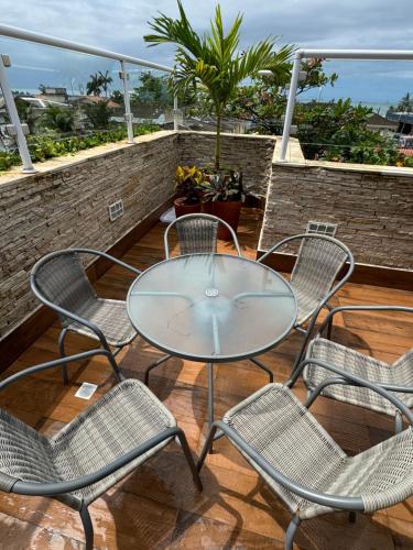 Balcony/terrace, Cobertura com jacuzzi na enseada near Casa De Massas Alfa