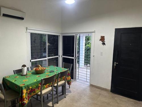 Los Abitos in El Rodeo