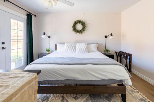 Mtn Escape by Trails & Parks