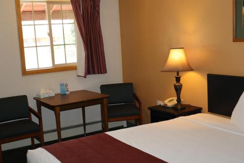Queen Room