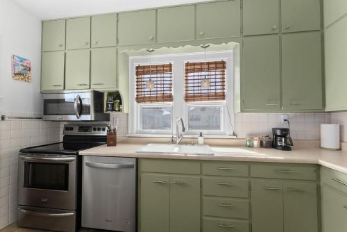 Mint House at Japanese Gardens - image 12