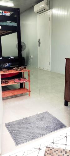 6 Guest - Unit 4 Studio Type - Container house, Santa Rosa (Foto 4)