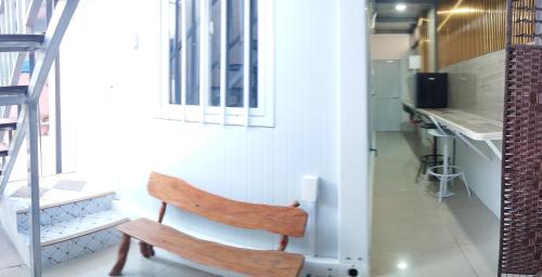 6 Guest - Unit 4 Studio Type - Container house, Santa Rosa (Foto 5)