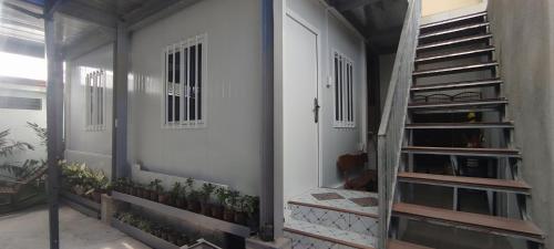 6 Guest - Unit 4 Studio Type - Container house, Santa Rosa (Foto 8)