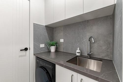 Modern Home in Fawkner in Fawkner