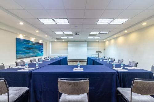 Mesón Ejecutivo Guadalajara Minerva - Av México