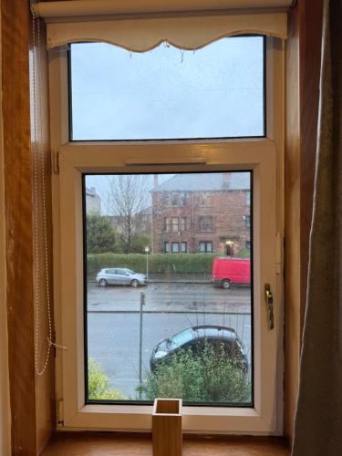 Single Room with Basic Amenities, Glasgow (photo 7)