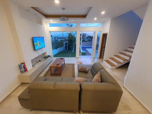 Casa Blanca Oaxtepec in เปเดรกัล