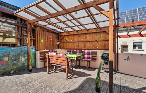 Three-Bedroom Holiday Home in Strohn - main image