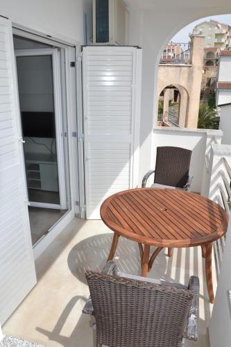  House with Sea View in Drage