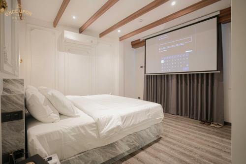 Superior Double Room image 3