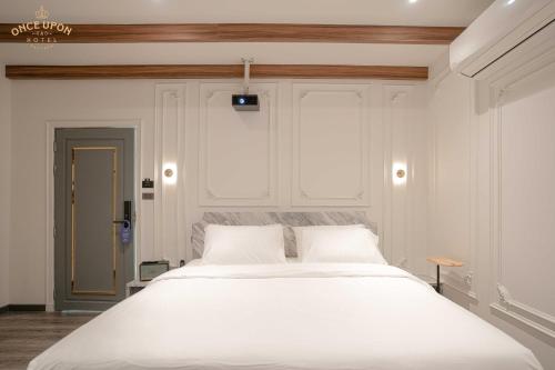 Superior Double Room image 4