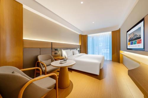 room detail thumbnail 0