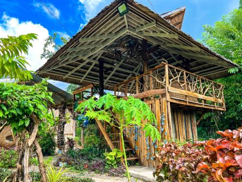 Exterior view, Sandybridge Eco Farm at Relly's Restaurant near Sabang Beach