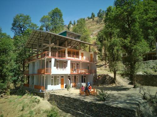 Viesnīcas āriene, Ailyak Stays and Cafe, Shoja, Jibhi in Jibhi