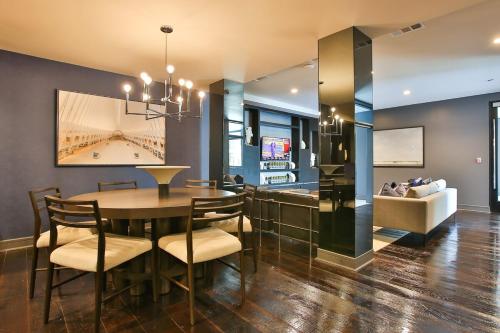 Modern Suites By The Texas Medical Center & NRG Stadium