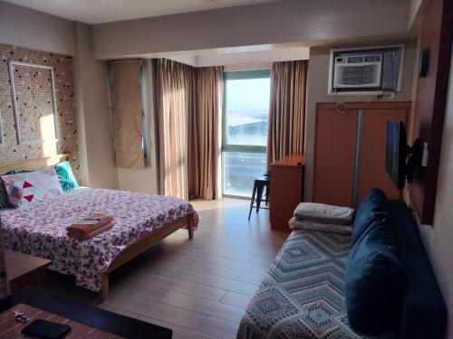 Rqui Room Near Airport, Manila