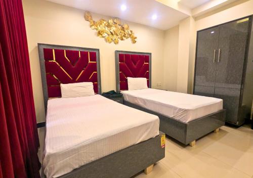 Blue Sky Hotel - image 10