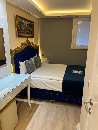 Budget Double Room image 2