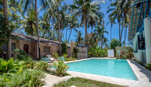 Mad Monkey Panglao