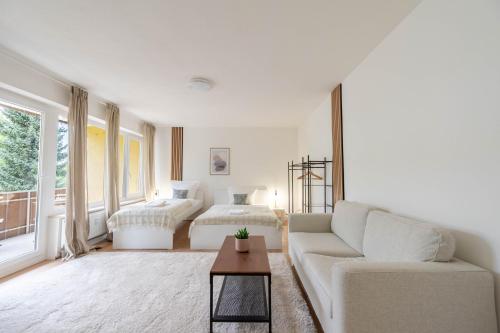 BackHome - BUSINESS&FAMILY - TOP LAGE, Parkplatz, Balkon, Waschmaschine, Netflix, 90qm, 24h Checkin  in 巴克南