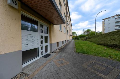 外部景觀, BackHome - BUSINESS&FAMILY - TOP LAGE, Parkplatz, Balkon, Waschmaschine, Netflix, 90qm, 24h Checkin  in 巴克南