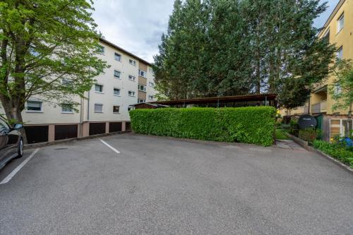外部景觀, BackHome - BUSINESS&FAMILY - TOP LAGE, Parkplatz, Balkon, Waschmaschine, Netflix, 90qm, 24h Checkin  in 巴克南