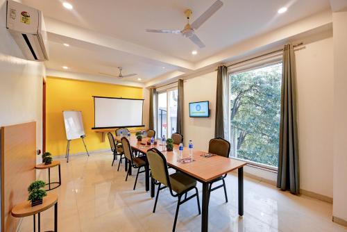 Aamantran Residency, Sohna Road, Sector 49, Gurugram - 회의실/연회장