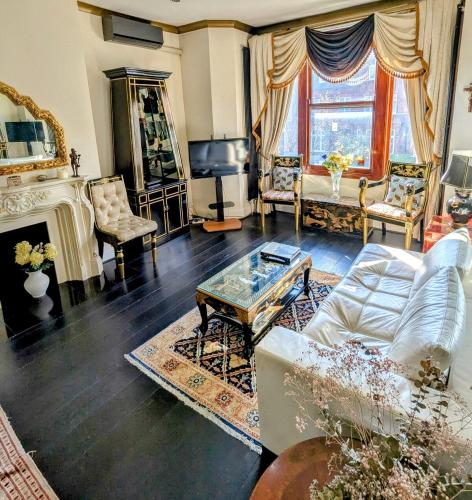 Stunning Three Bed in West Hampstead, Londres