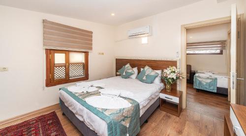 Two-Bedroom Suite image 4