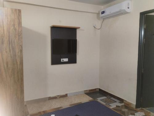D&G studio Apartment - image 4