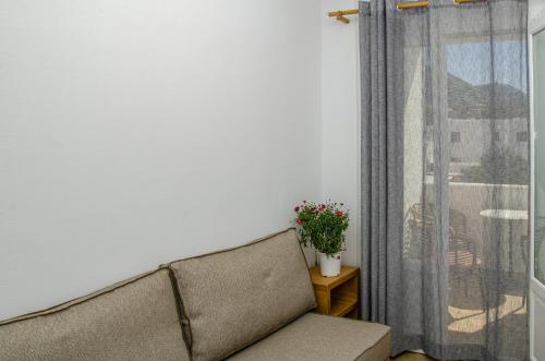Hotel Livadia Room Type - Deluxe Triple Room