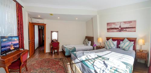 Deluxe Suite image 9