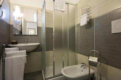 Atlantis Inn Roma - image 14