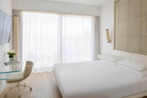 2 twin beds