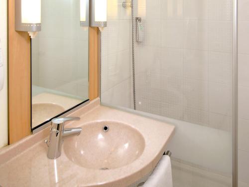 ibis Paris Porte d'Italie - image 5