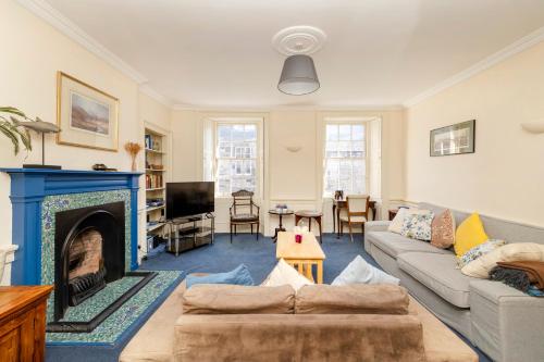 JOIVY Gorgeous 2-bed flat near Edinburgh Castle, Edimburgo (foto 5)