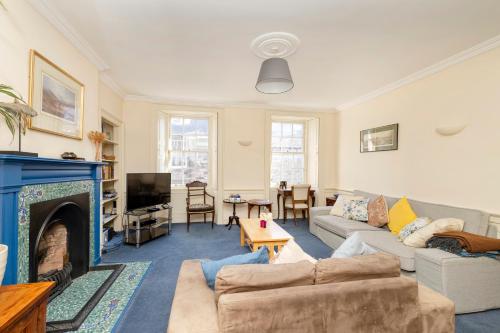 JOIVY Gorgeous 2-bed flat near Edinburgh Castle, Edimburgo (foto 6)