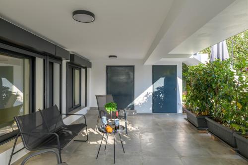 Pool Voula Apartment close to Kavouri Beach by Cielo Homes 3
